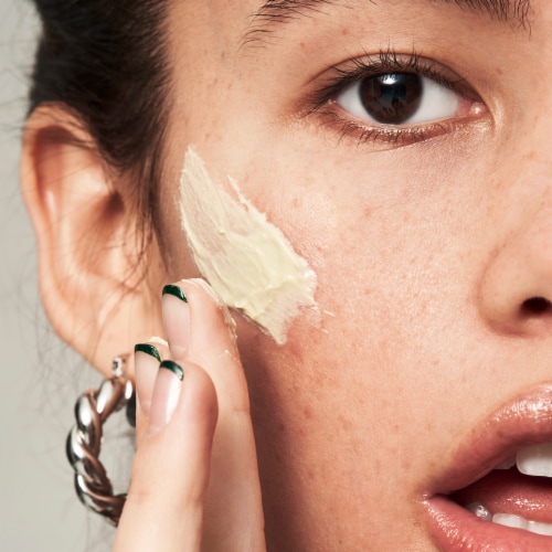 e.l.f. Acne Fighting Universal Sheer Putty Primer Perspective: back