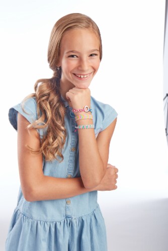 Modern Wonder Friendship Bracelet - Large Perspective: back