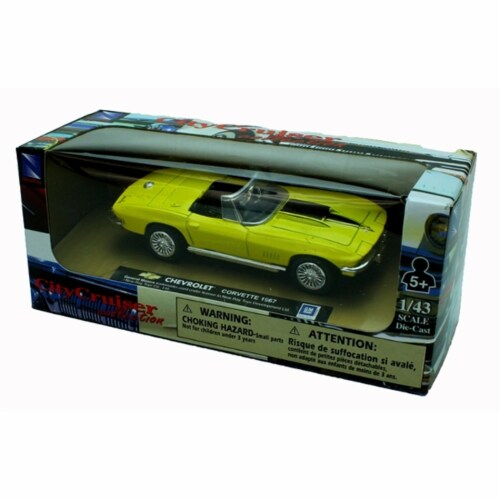 1:43 Scale Die-Cast Yellow 1967 Chevrolet Corvette Perspective: back