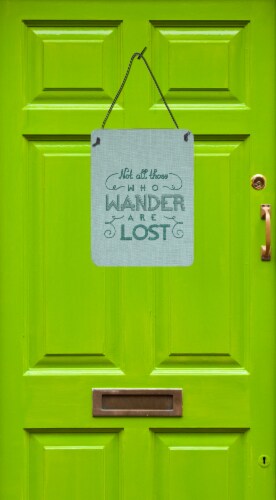 Carolines Treasures  BB5466DS1216 Not All Who Wander are Lost Wall or Door Hangi Perspective: back
