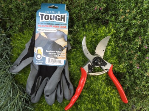 Lfs Glove NT3700BKL Large Black Nitrile Tough Gloves Perspective: back