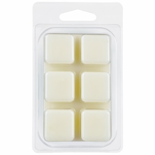 Tuscany Candle™ Limited Edition Winter Bouquet Wax Melt Perspective: back