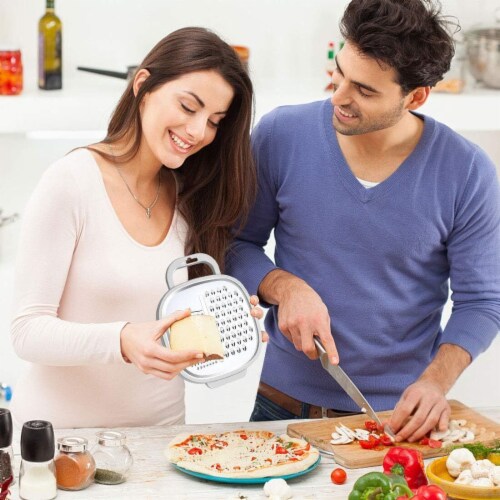 Kitcheniva Stainless Steel 3 in 1 Cheese Grater With Container And Lid Perspective: back