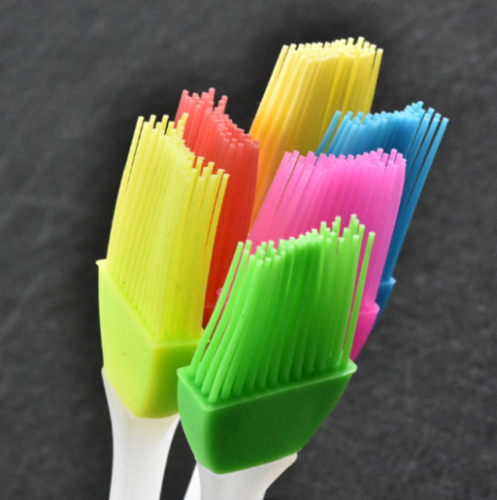 Kitcheniva Silicone Basting Brush Set of 2 Perspective: back