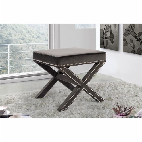 Meridian Furniture Nixon Contemporary Velvet Ottoman/Bench in Gray Perspective: back