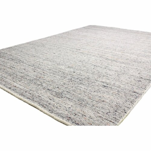 Bashian S230-SIL-2.6X8-SAV5 2 ft. 6 in. x 8 ft. Savannah Collection Contemporary 100 Percent Perspective: back