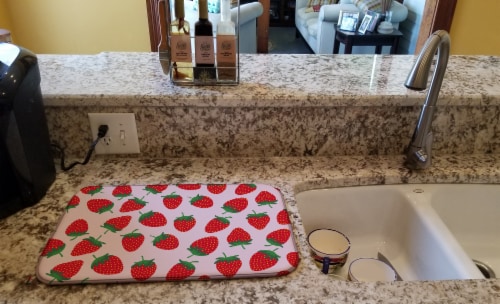 Carolines Treasures BB5146DDM Strawberries on Pink Dish Drying Mat Perspective: back