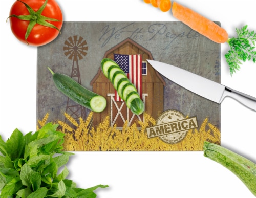 Carolines Treasures VHA3036LCB Patriotic Barn Land of America Glass Cutting Boa Perspective: back