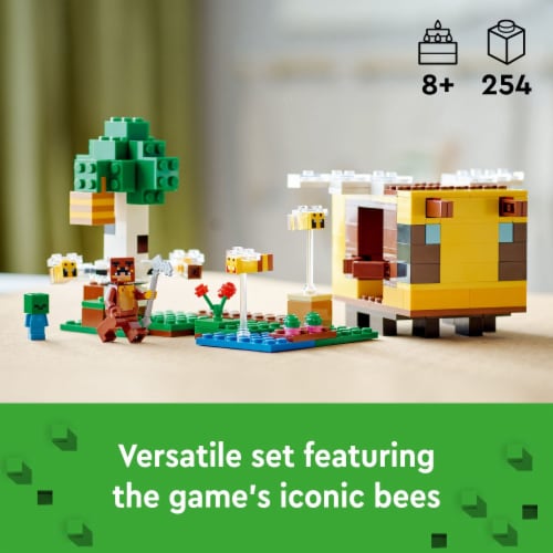 LEGO® Minecraft The Bee Cottage Building Set Perspective: back