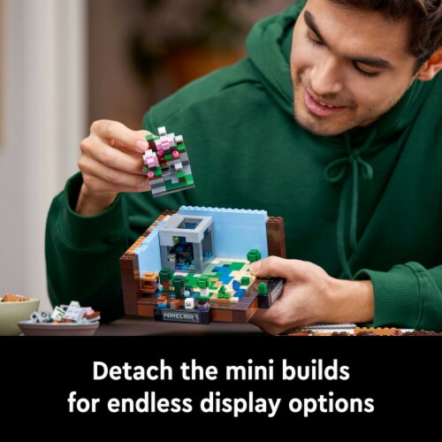 LEGO® Minecraft The Crafting Table Build and Display Set for Adults 21265 Perspective: back