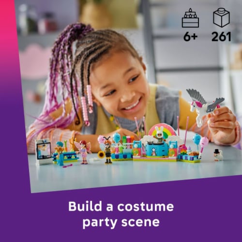 LEGO Friends Costume Party with Unicorn & Fairy 42661 Perspective: back