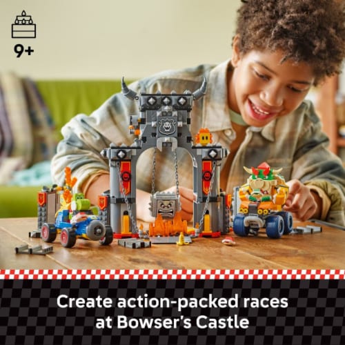 LEGO Super Mario: Mario Kart – Bowser’s Castle 72039 Perspective: back