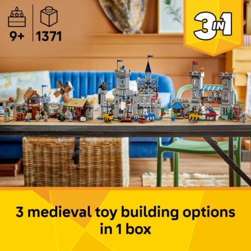 LEGO Creator 3 in 1 Medieval Horse Knight Castle 31168 Perspective: back