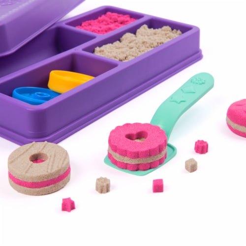 Kinetic Sand™ Cookie Box Set Play Sand Perspective: back