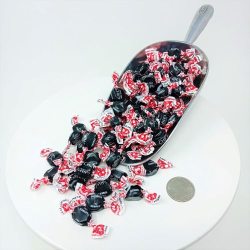 Sugar Free Licorice Chips part Stevia Chipurnoi Italian Cough Drops 27.5 Ounces Perspective: back