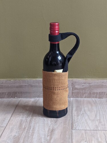BOTOLE Unique Bottle Gifter Carrier Organic Handmade with Handle Perspective: back