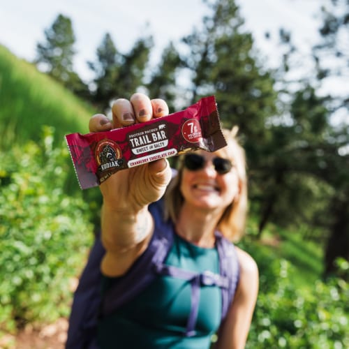 Kodiak® Cranberry Chocolate Chip Protein Trail Bars Perspective: back