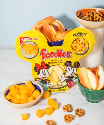 Crunch Pak® Disney Foodle Sweet Apples Cheese & Crackers Tray Perspective: back
