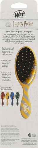 Wet Brush® Harry Potter Hufflepuff™ Detangler Brush Perspective: back