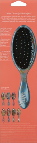 Wet Brush® Cinderella Disney Princess Brush Perspective: back
