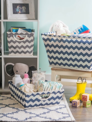 Design Imports CAMZ36935 20 x 14 x 11 in. Chevron Polyester Trapezoid Storage Bin, Nautical B Perspective: back
