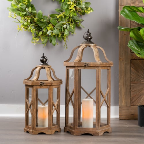 Lantern (Set of 2) 23.5 H, 31 H Wood/Iron Perspective: back