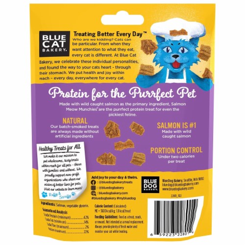 BLUE CAT BAKERY Meow Munchies Salmon Flavor Cat Treat (Pack of 14) Perspective: back