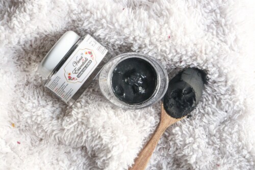 Vana Essentials Organic Charcoal Face Scrub 50 gms (with Walnut Shell powder) Perspective: back