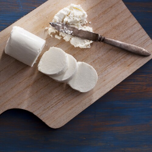 Montchevre® Organic Plain Goat Cheese Log Perspective: back