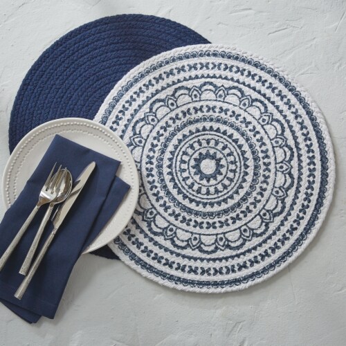 Split P Zuri Medallion Printed Round Placemat Set - Navy Perspective: back