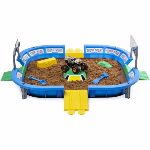Monster Jam Kinetic Dirt Arena Playset Perspective: back