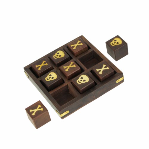 Skull and Crossbones 5 inch Square Wooden Mini Tic Tac Toe Game Board Perspective: back