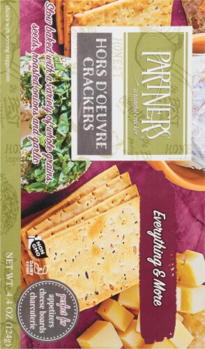 Partners® Everything & More Hors D'oeuvre Crackers Perspective: back