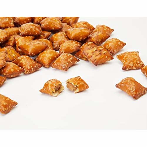 Kirkland Signature Peanut Butter Pretzels, 55 oz Perspective: back