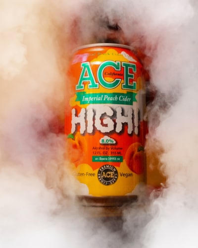 ACE HIGH Imperial Peach Cider Perspective: back