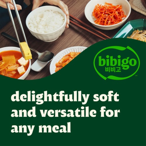 Bibigo Cooked Sticky White Rice Perspective: back