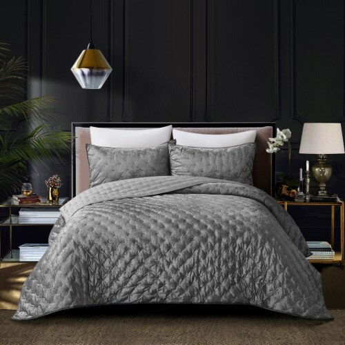 Grace Living Jenny Crushed Velvet Quilted 3Pc King California King Comforter Set Grey King California King Mariano s