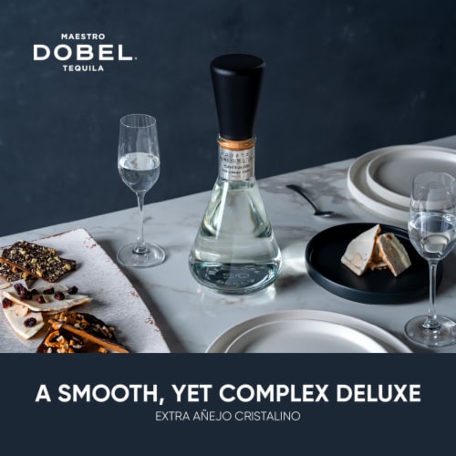 Maestro Dobel 50 Cristalino Extra Añejo Tequila Perspective: back