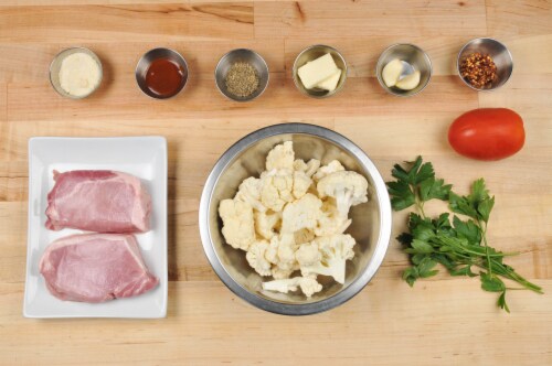 Home Chef Meal Kit Tuscan Pork Chop With Scampi Cauliflower Perspective: back