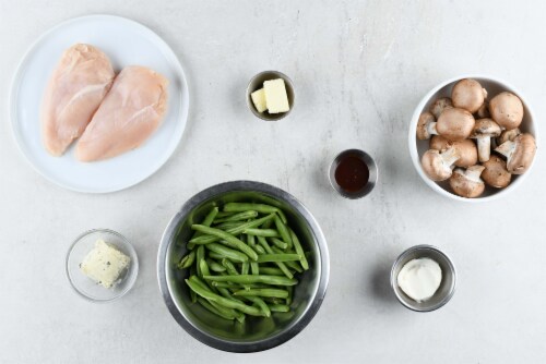 Home Chef Meal Kit Lemon Herb Beurre Blanc Chicken With Mushrooms and Green Beans Perspective: back