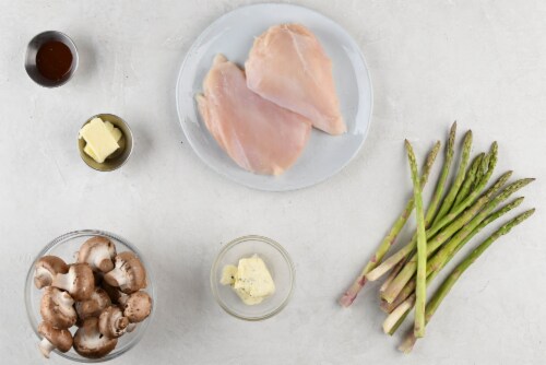 Home Chef Meal Kit Truffle Butter Chicken Breast with Mushrooms and Asparagus Perspective: back