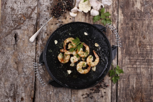 Victoria Wire Handles Cast Iron Round Reversible Griddle Perspective: back