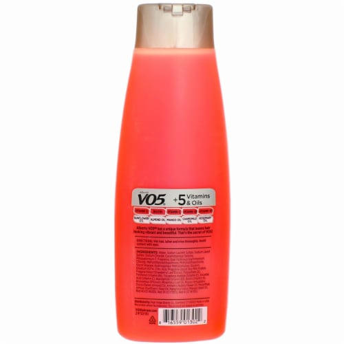 VO5 Moisture Milks Strawberries & Cream Moisturizing Shampoo Perspective: back