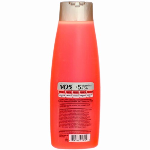 VO5 Moisture Milks Strawberries & Cream Moisturizing Shampoo Perspective: back