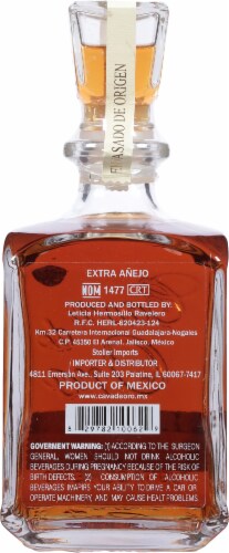 Cava de Oro Extra Anejo Tequila Perspective: back