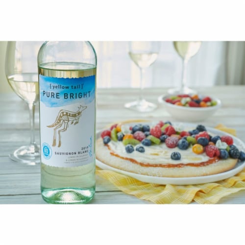 Yellow Tail Pure Bright Sauvignon Blanc White Wine Perspective: back