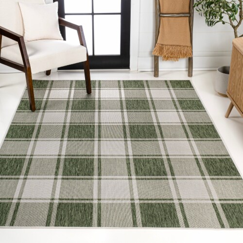 Sabine Traditional Farmhouse Bold Gingham Indoor/Outdoor Area Rug Perspective: back