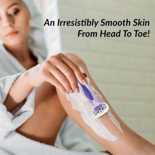 Razors for Women, Extra Smooth 4-Blades, Infused with Vitamin E & Aloe, Women’s Shaver Perspective: back
