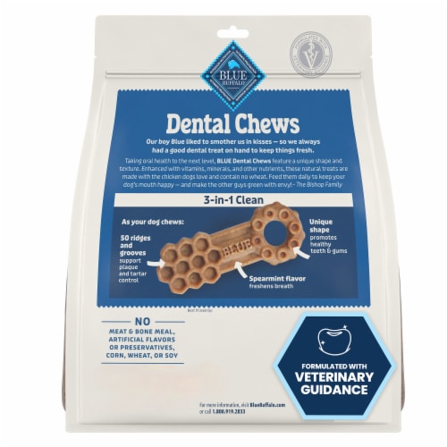 Blue Buffalo Dental Chews Small Natural Dog Treats Chicken & Spearmint Perspective: back
