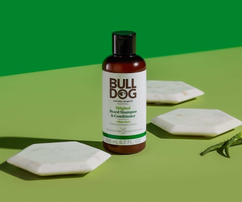 Bulldog Skincare and Grooming Original Beard Shampoo and Conditioner Perspective: back